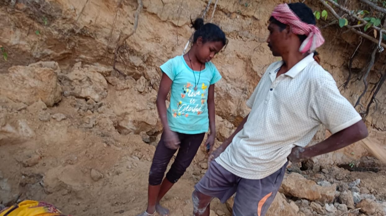 fifth body not found in chhattisgarh koriya mine accident, four people died