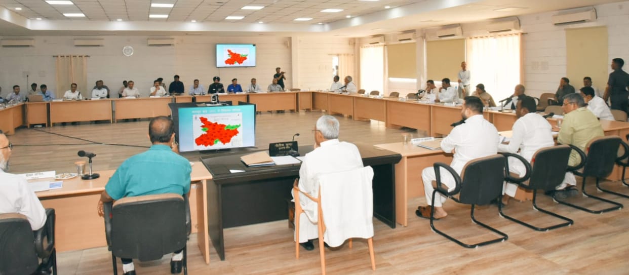 Bihar News: CM Nitish Kumar reviewed preparations for possible floods, droughts and other disasters