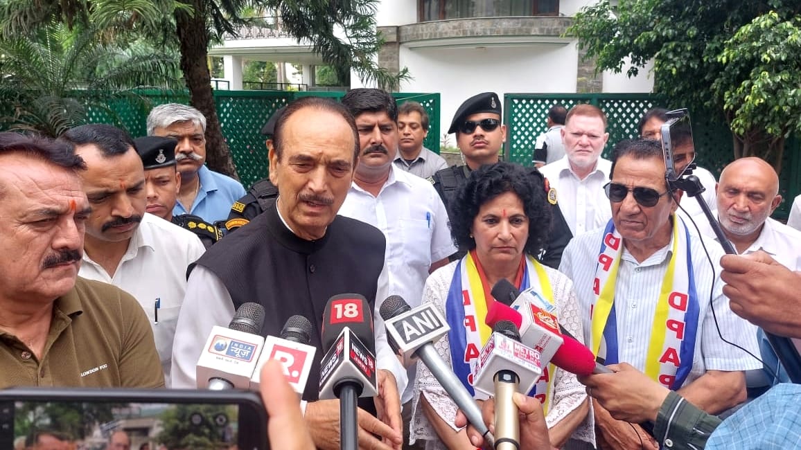 Jammu Kashmir: Panthers Party General Secretary Anita Thakur joins Azad Party