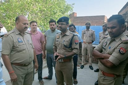 Banda Clerk murder, TV voice increased  then the throat was slit, till now the murder has not been recovered