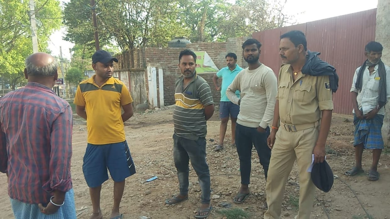 Mentally disturbed laborer commits suicide by consuming poison in Munger, police engaged in investigation