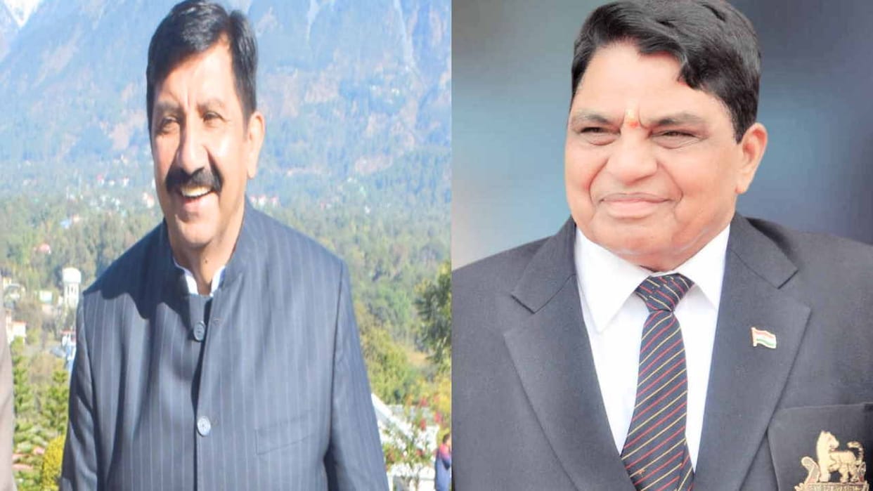 Deputy cm Mukesh agnihotri Una and Minister Dhaniram Shandil chairman of the Solan Welfare Committee