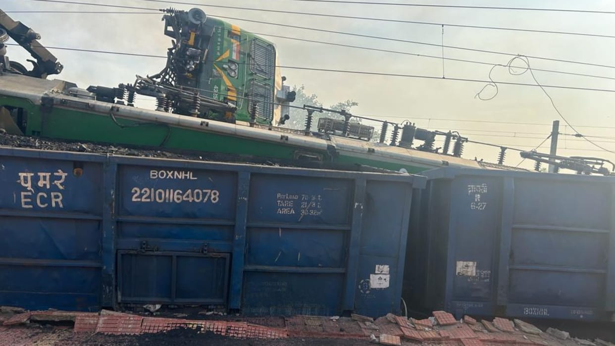 Shahdol Train Accident: Goods Train Collided With Each Other, Loco Pilot Died, Accident Near Singhpur Station