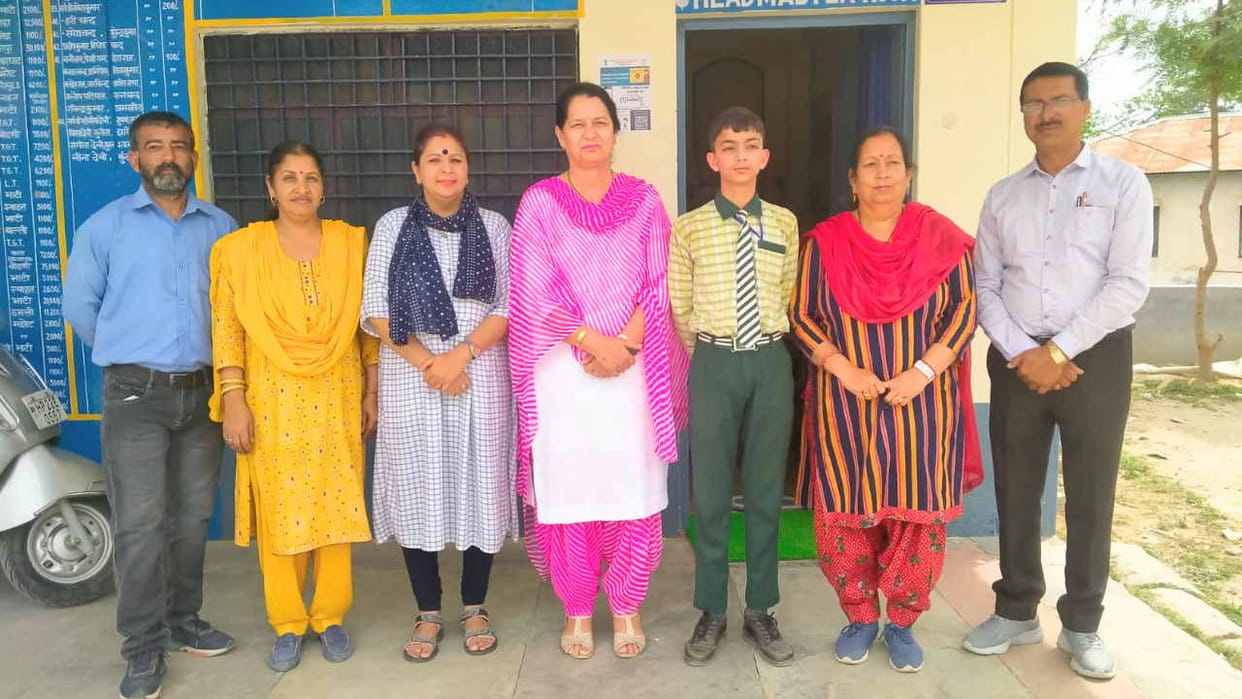 Food will be hot all the time, ninth class student Naitik prepared solar lunch bo