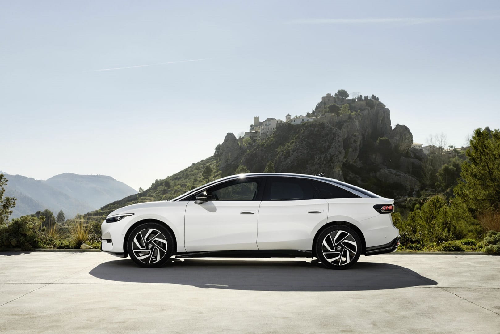 Volkswagen ID.7 Electric Car Makes Global Debut Know Range Features Specs