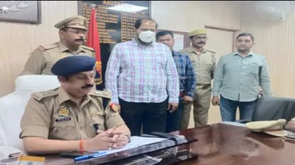 Abdul Wali Arrested: अतीक के शूटर अब्दुल कवि का इनमिया भाई अब्दुल वली गिरफ्तार, सरेंडर करने के फिराक में था Abdul Wali, Inmia brother of Atiq shooter Abdul Kavi arrested, Abdul Wali was in the process of surrendering