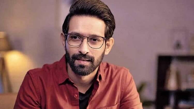 Deepika Padukone getting paid more than Vikrant Massey In Chhapaak Now actor expressed pain