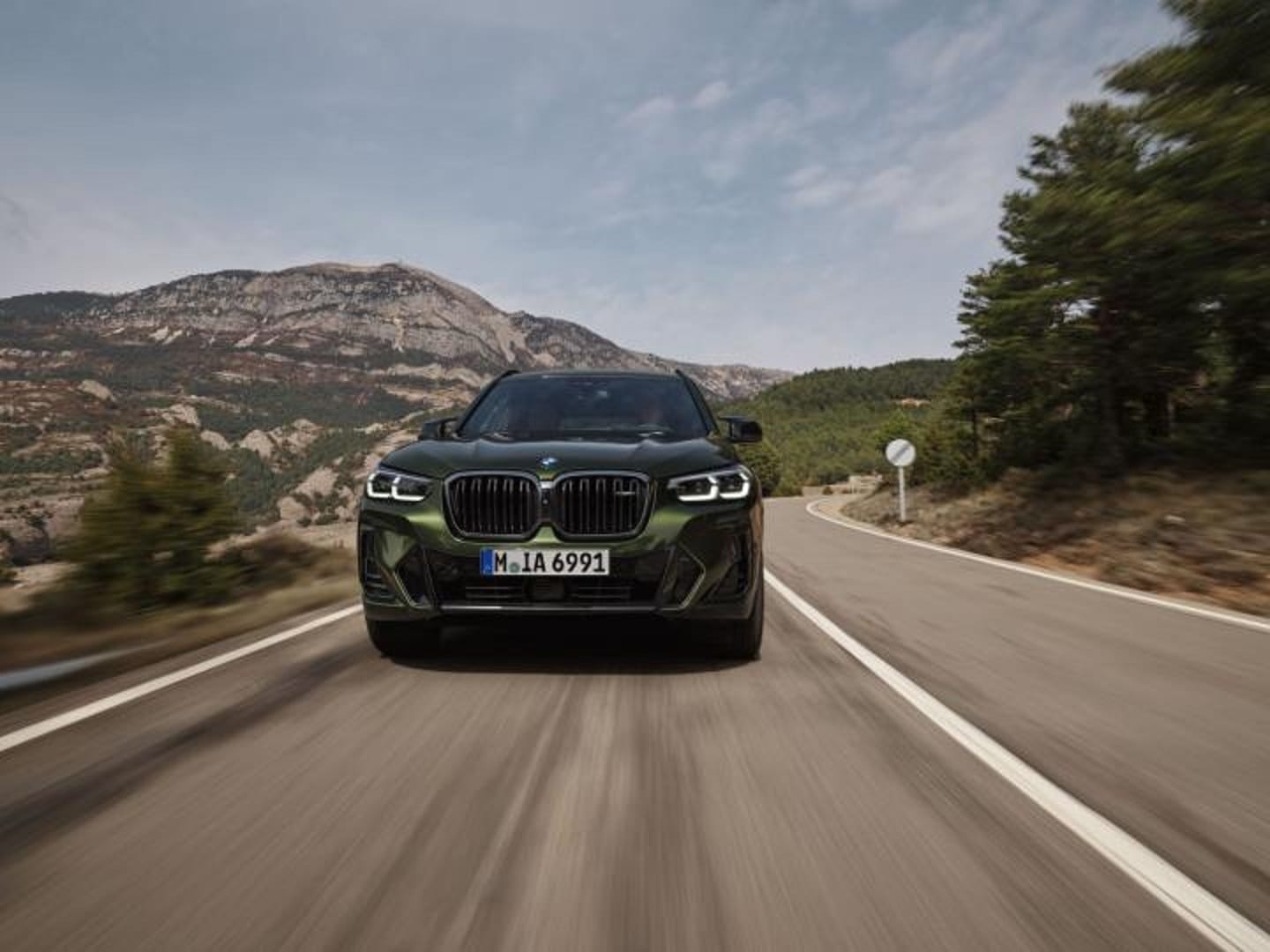 BMW X3 M40i xDrive booking starts to launch in May 2023 bmw x3 m40i specs 2023