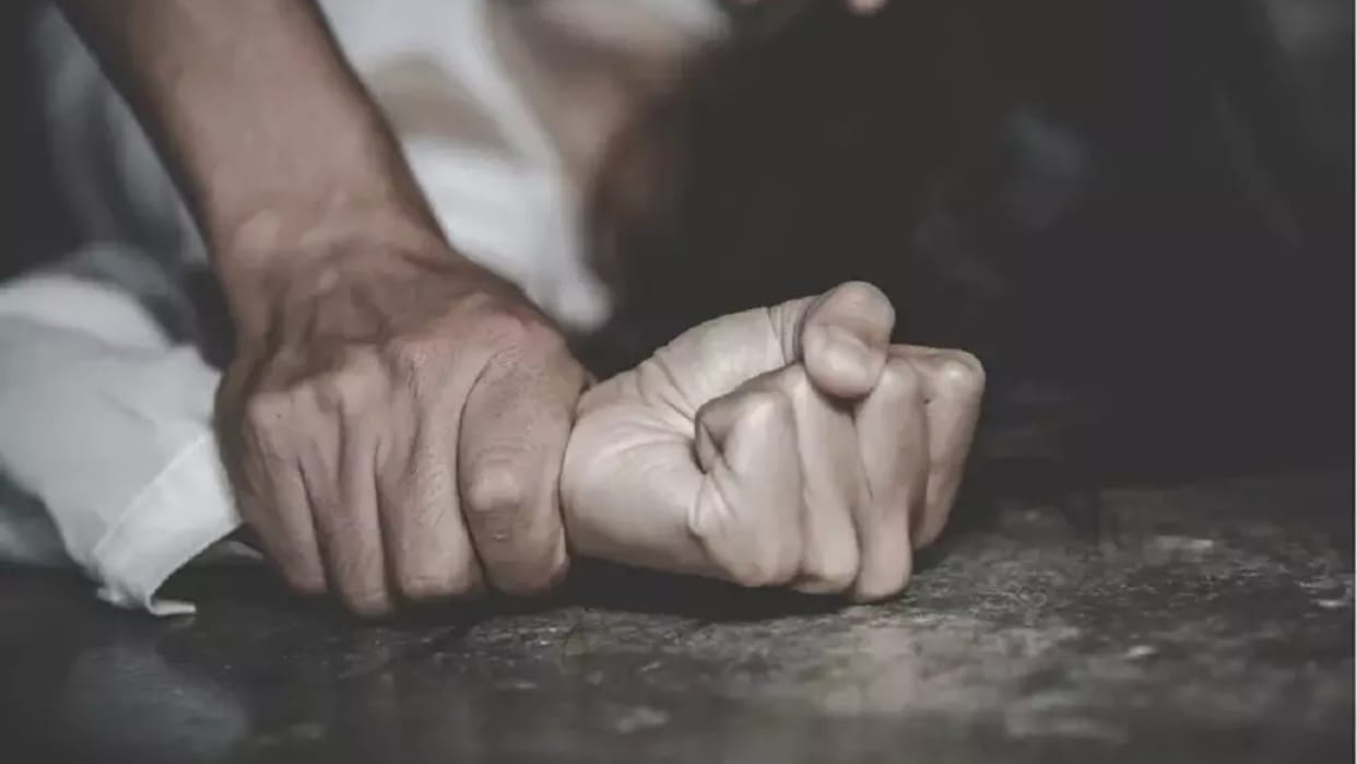 Youth from Uttar Pradesh who raped a teacher arrested by Ujjain women police