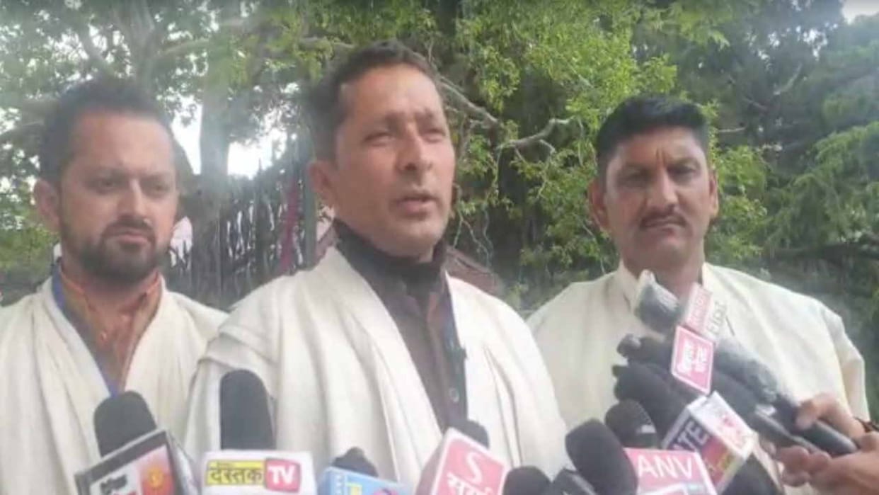 Rajya Sabha should also pass the law to give tribal status to Hati community, demand letter submitted by Vikas