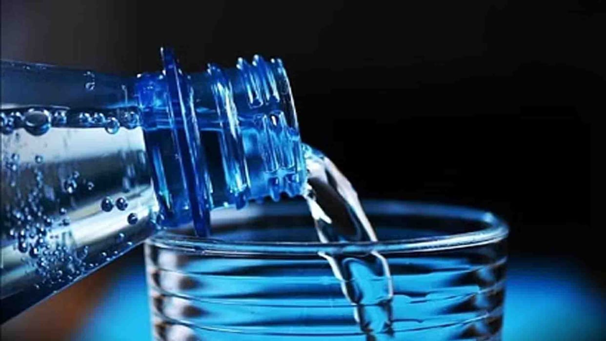 Every day the people of Kanpur are drinking water worth one crore rupees