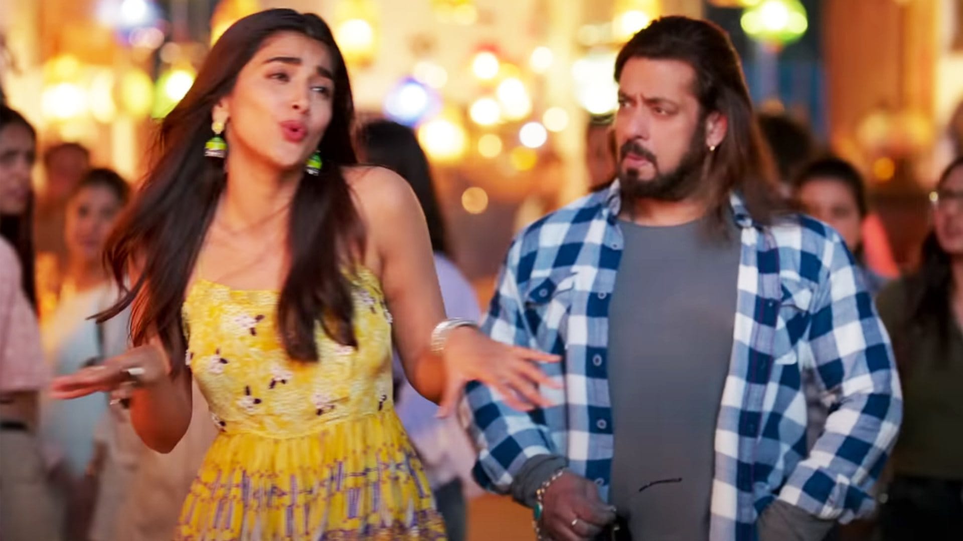 Kisi Ka Bhai Kisi Ki Jaan Producer Books Tickets Worth 20 Crore KRK big allegation on salman khan film