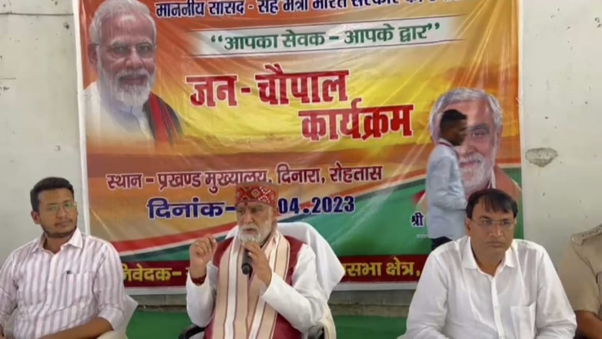 Minister of State Ashwini Kumar Choubey says that Bihar government gives shelter to liquor mafia in state
