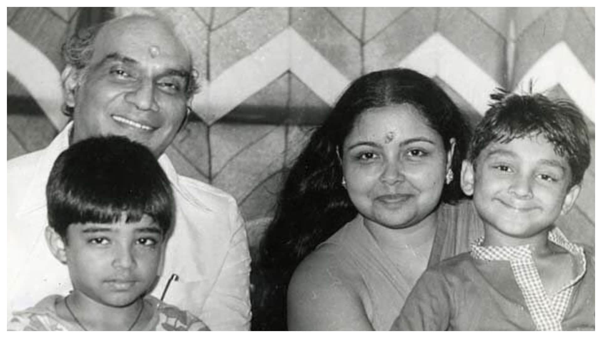 Yash Chopra Wife And Aditya Chopra Mother Pamela Chopra Passes Away At The Age Of 85 News in Hindi