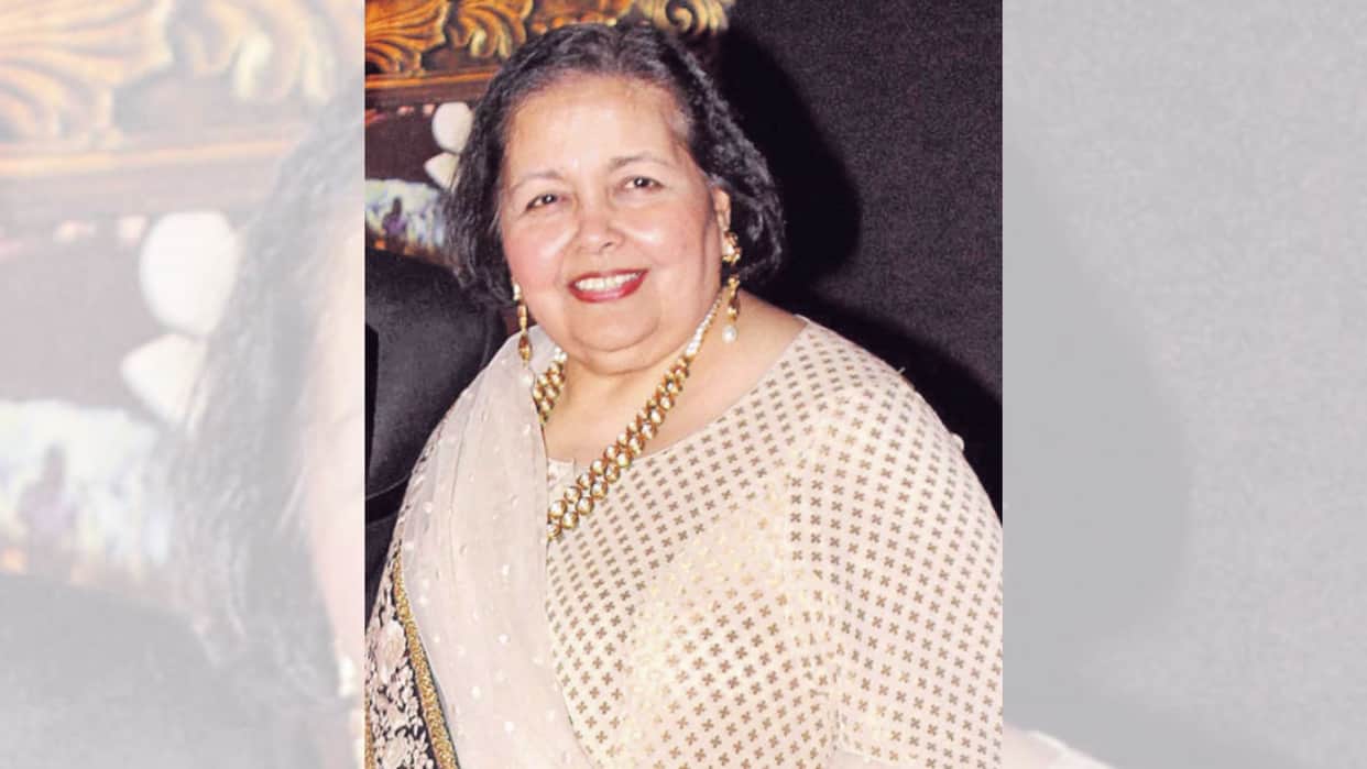 Yash Chopra Wife And Aditya Chopra Mother Pamela Chopra Passes Away At The Age Of 85 News in Hindi