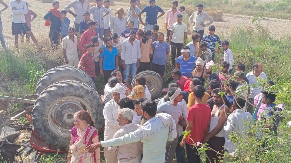 Tractor going to mandi carrying garlic overturned two including driver killed one injured