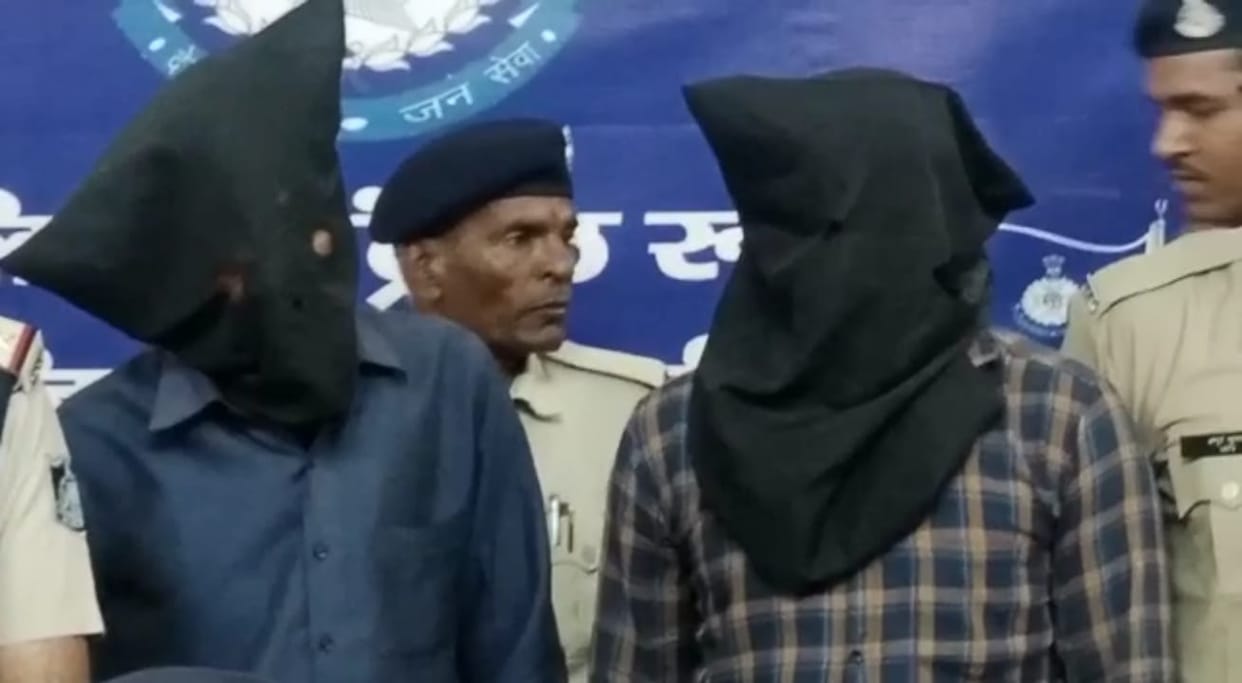 Shivpuri: Two smack smugglers involved in drug trade arrested, 82 grams of smack seized from both of them