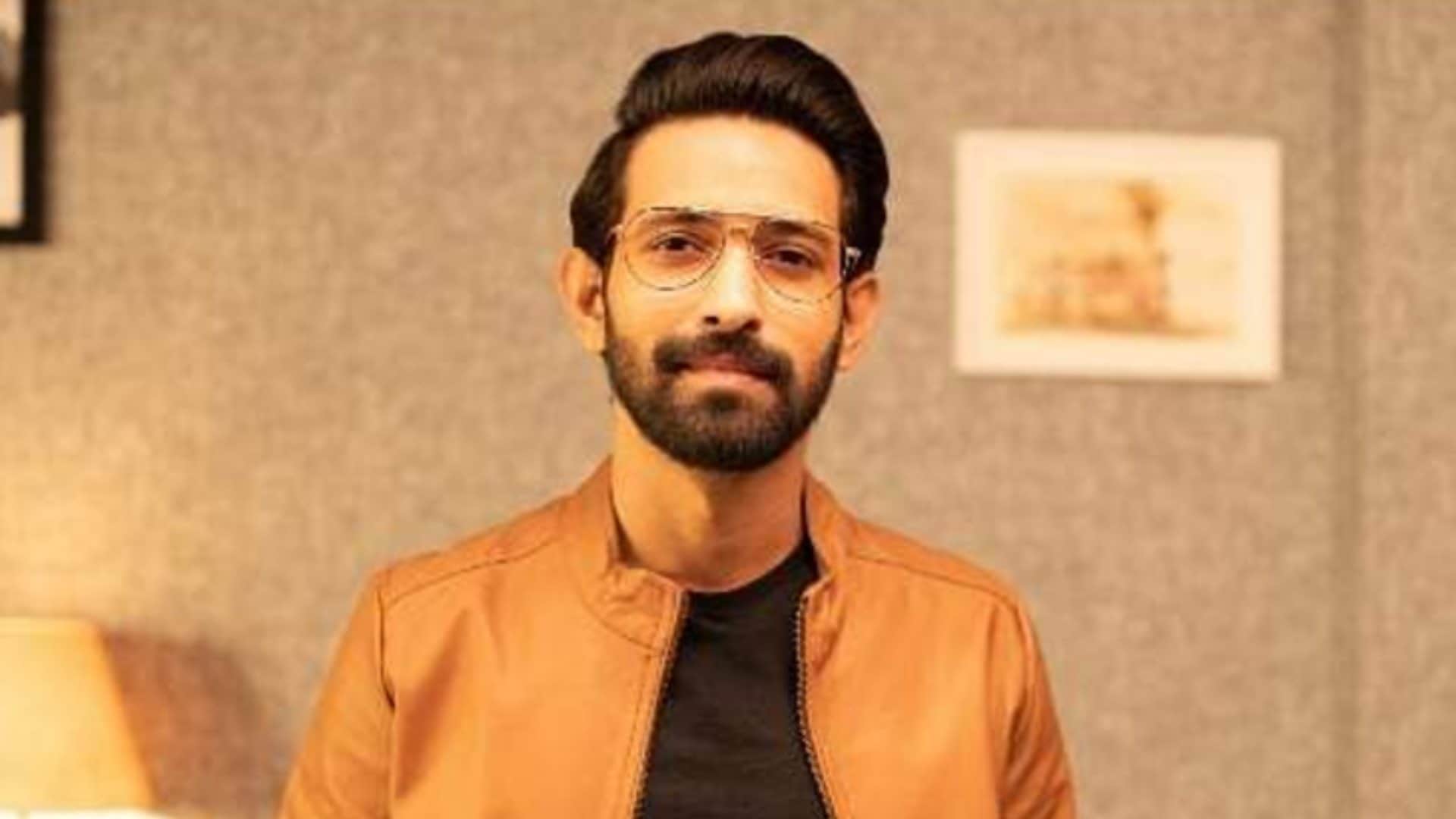 Deepika Padukone getting paid more than Vikrant Massey In Chhapaak Now actor expressed pain