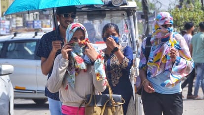 delhi weather updates imd says rains in Delhi till 1 May