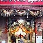 रणजीत हनुमान मंदिर को नोटिस मिला।