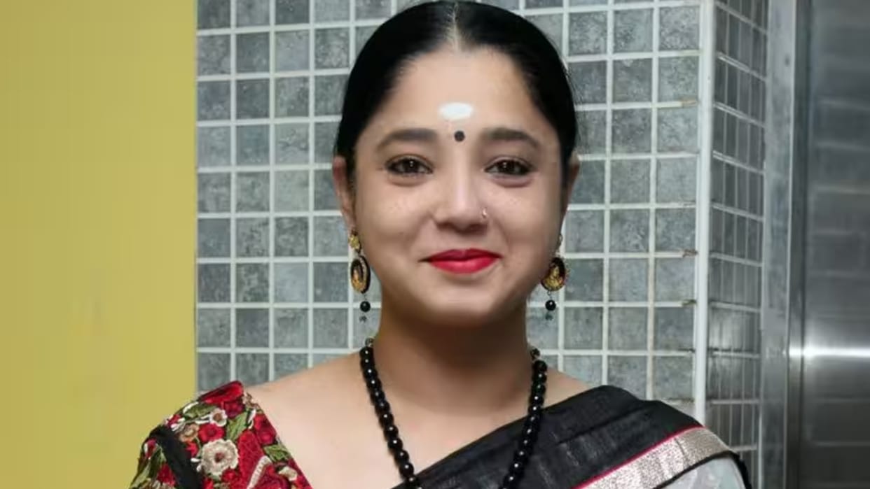 Aishwarya Bhaskaran selling soap due to lack of acting work now getting objectional images on social media