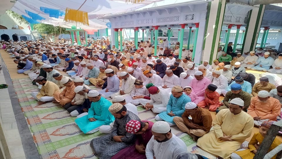 Eid Alvida Jumma Namaj offered in mosques of Bareilly