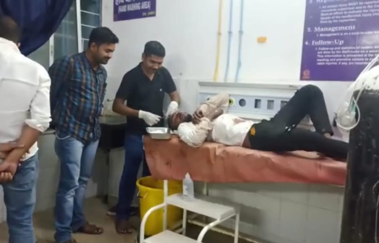 Bihar: People thrashed fiercely after cattle collided with a car in Jamui