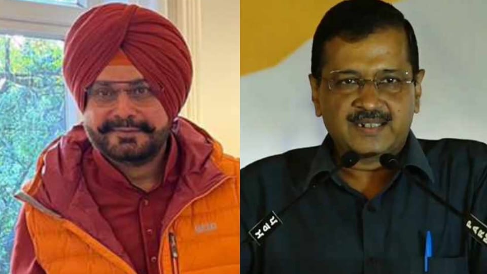 Navjot Sidhu Tweets on Arvind Kejriwal