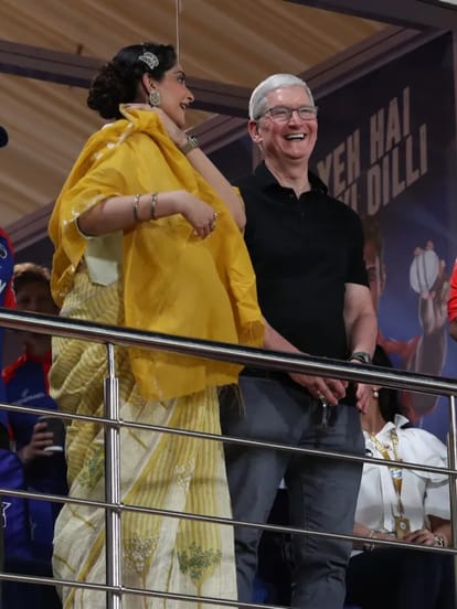 IPL 2023, Apple CEO, Tim Cook, Watches, DC vs KKR match, Old Video, Tim Cook First IPL Match, Goes V