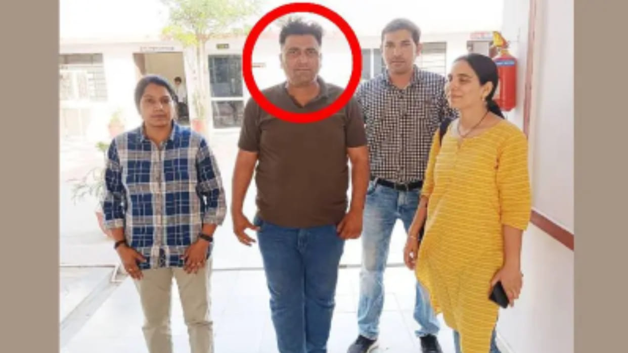 State Cyber Cell caught vicious thug from Rajasthan,  used to cheat people by becoming IAS-IPS