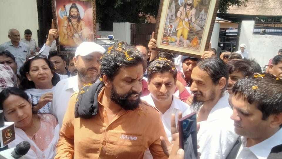 Court issues stay order regarding land of Paharwar