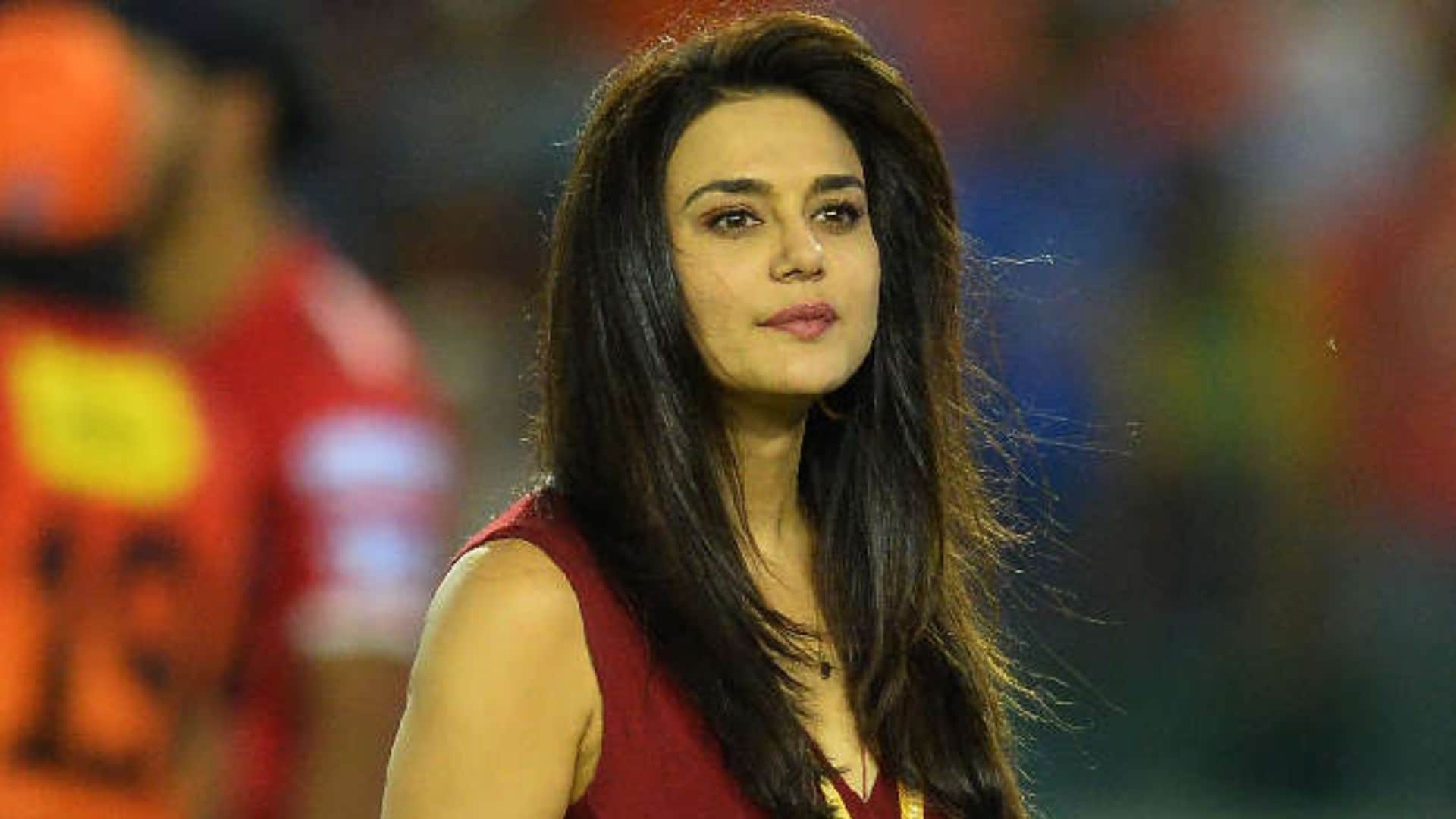 Know List of Flop Bollywood Superstars in Second Innings From Vivek Oberoi to Preity Zinta