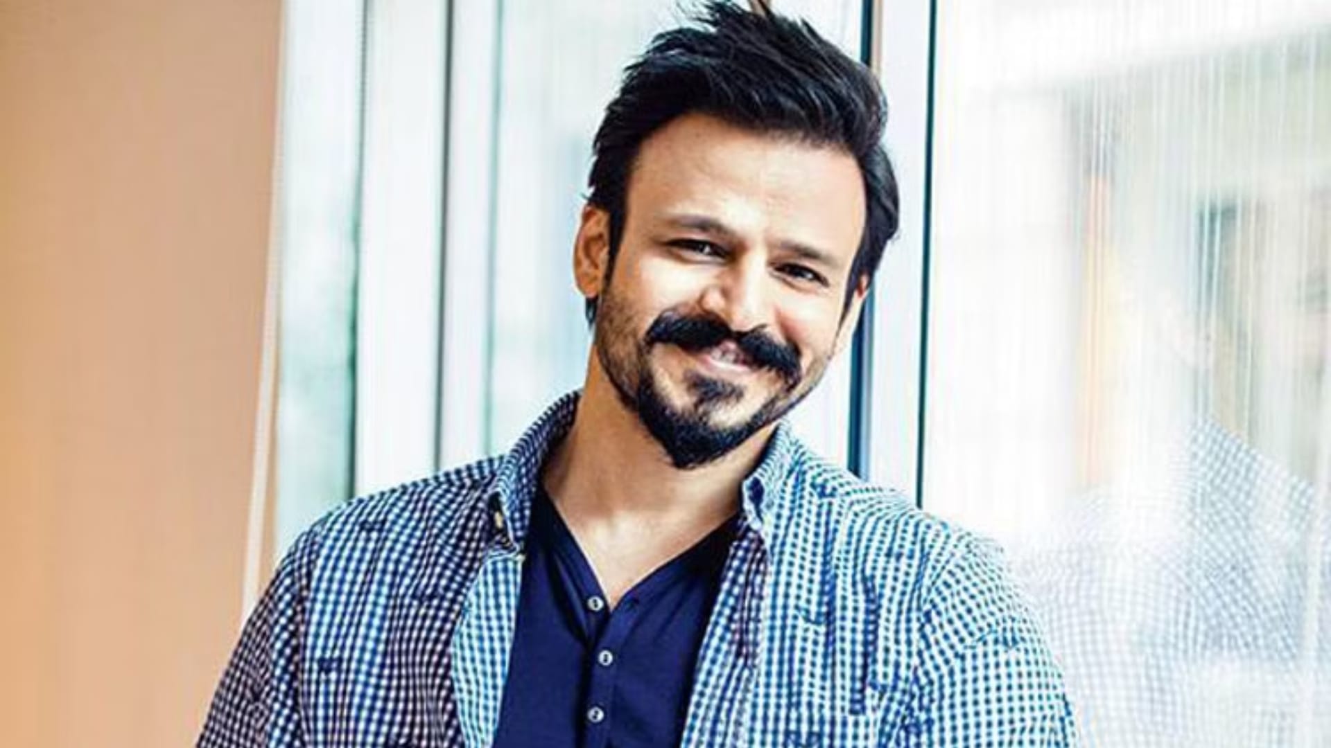Know List of Flop Bollywood Superstars in Second Innings From Vivek Oberoi to Preity Zinta