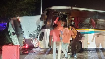 Ayodhya Bus Accident eyewitnesses said passengers trapped in bus but we could not do anything