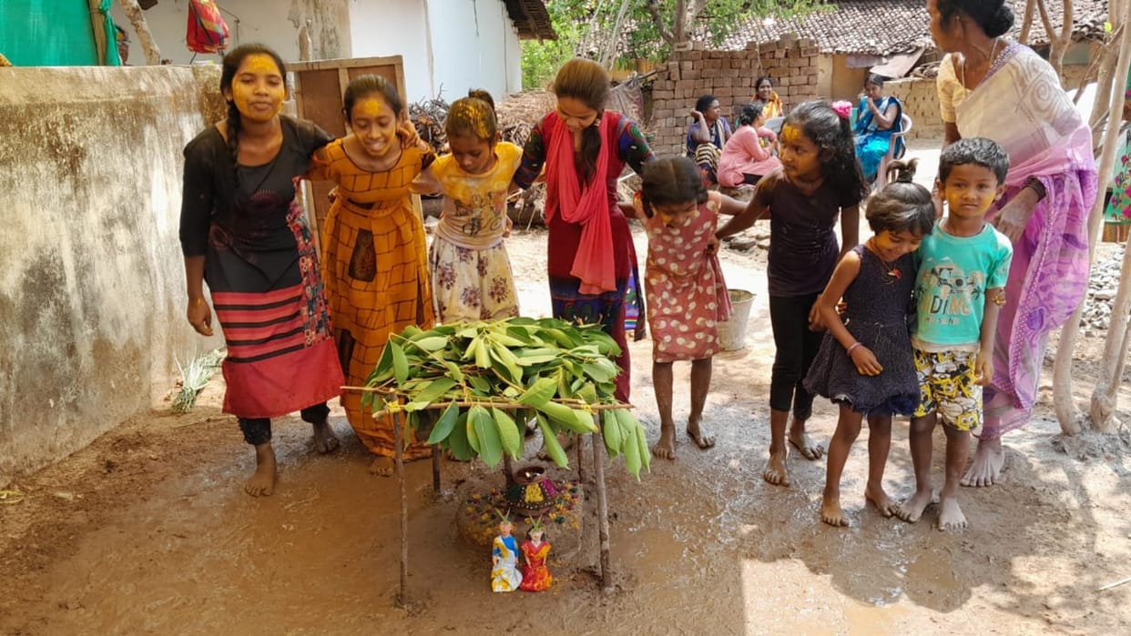 chhattisgarh children made dolls marriage on akshaya tritiya in kanker