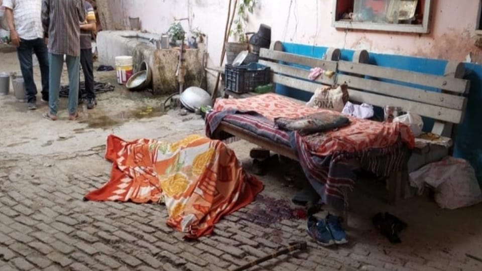 Watchman of Gaushala located in Rajiv Nagar in Hisar found murdered