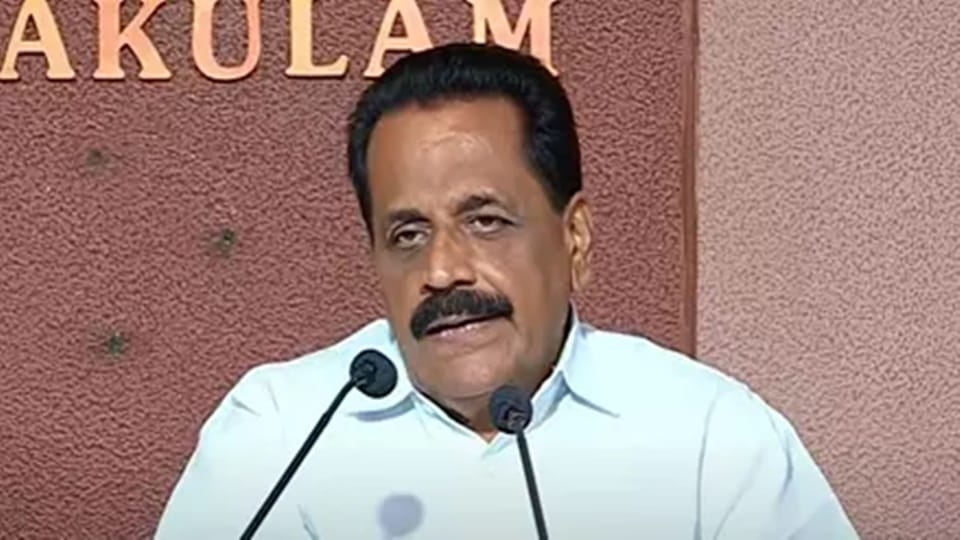 Former Kerala Congress leader Johnny Nellor announces new political party