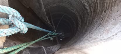 Three died in 50 feet deep well in Mahoba, Father and two sons went to empty the water