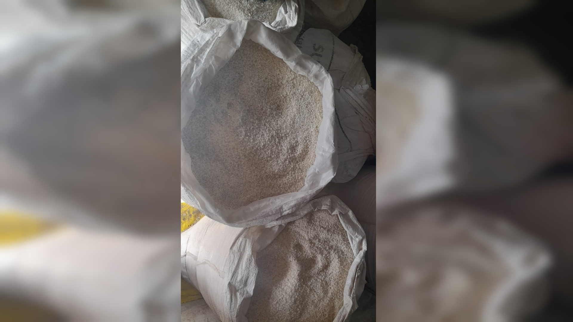 Scavengers buy cheap ration more than junk