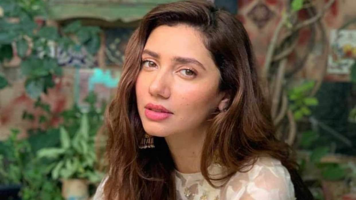 Mahira Khan Breaks Silence On Pregnancy Rumours Not Left Netflix Series Actress statement Goes viral