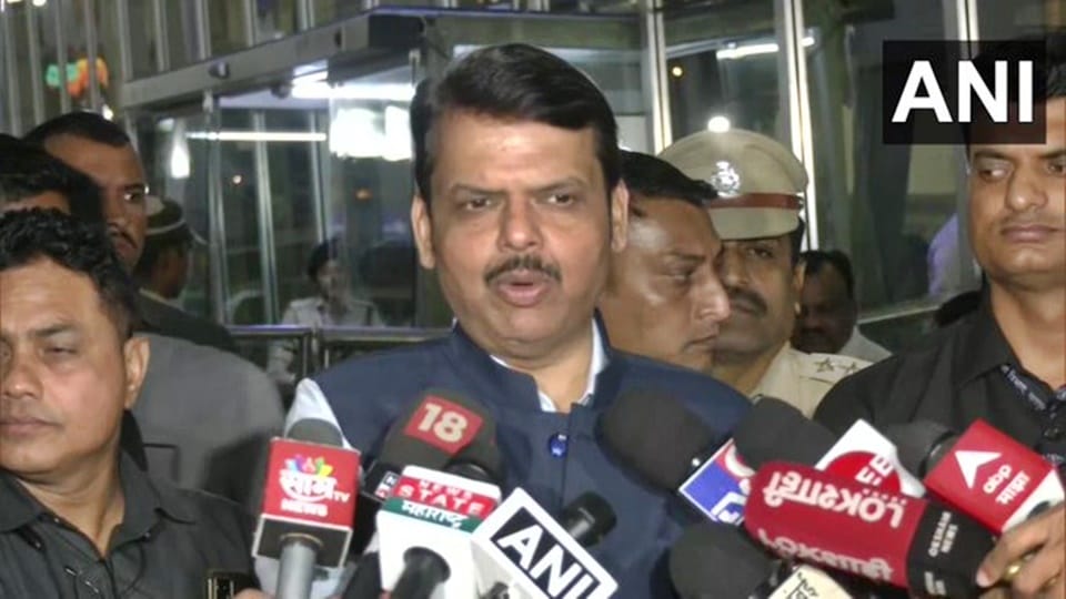 Devendra Fadnavis said Previous MVA government showed red flag to development