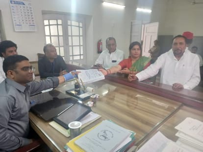 Nikay Chunav 2023: sixteen candidates including Harikant Ahluwalia BJP filed nomination for the post of Mayor