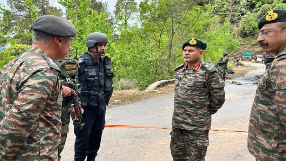 Poonch Terror Attack: Northern Command chief reached spot, strategy made eliminate terrorists involved attack