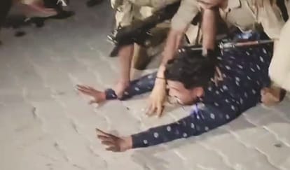 Atiq-Ashraf Murder: All three shooters stayed in hotel near junction, police recovered mobile and charger from