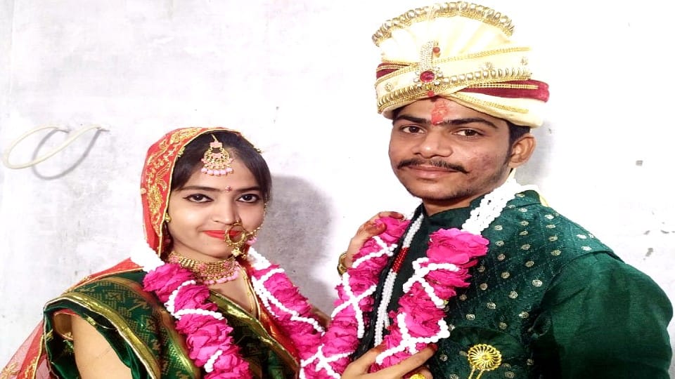 Muslim girl got married boyfriend after converting her religion in bareilly