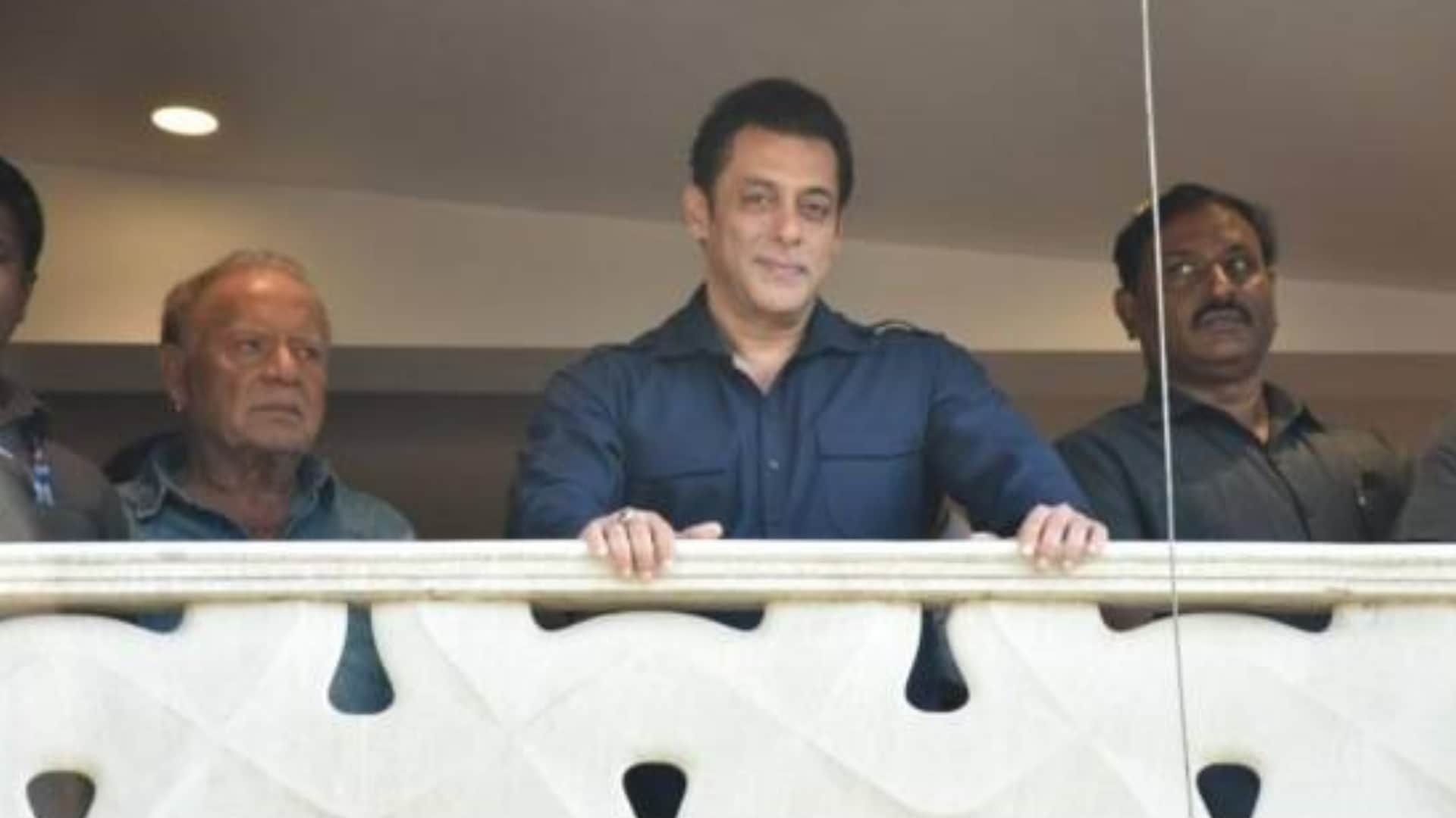 Salman Khan shares his photo and thanks fans for their love and support to film kisi ka bhai kisi ki jaan