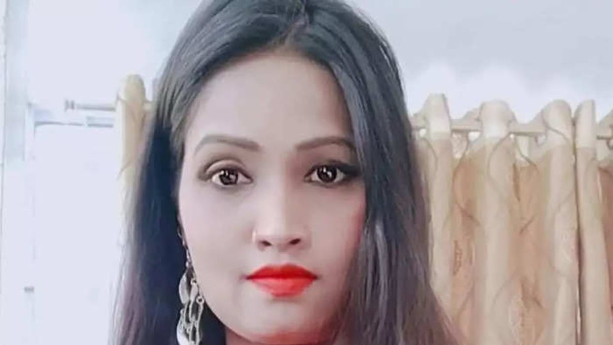 Bhojpuri Actress Suman Kumari Arrested For Forcing Women Into Prostitution by Mumbai Police
