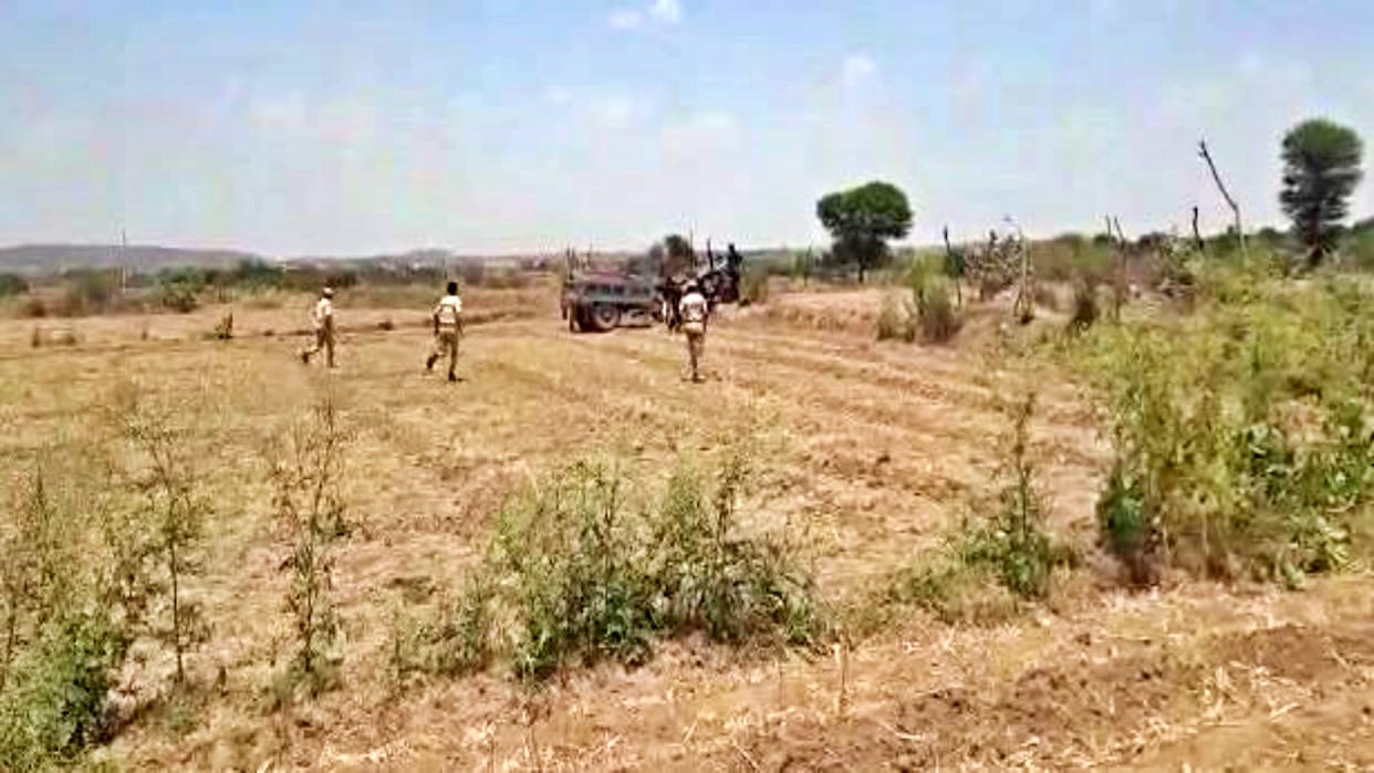 Encounter between gravel mafia and police in Dholpur
