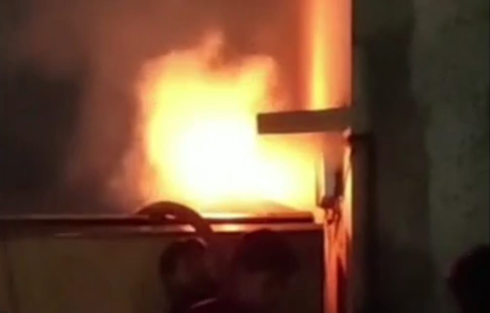 Ujjain News: Fire broke out on the fifth floor of Hotel Chandragupta at night,