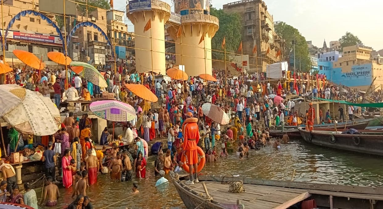 Ganga Pushkar Kumbh varanasi again witnesses union of North and South